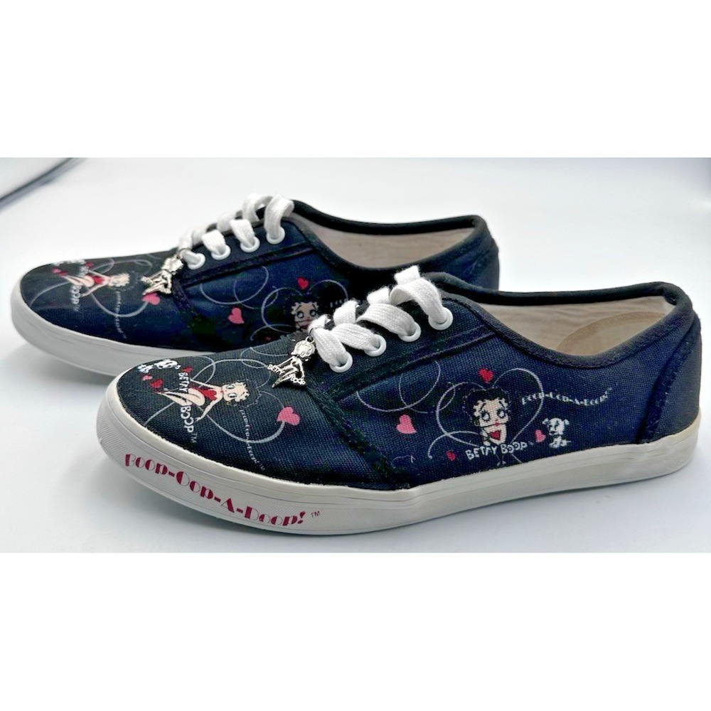 The bradford‎ exchange betty boop womans sneakers size 6.5 lace up